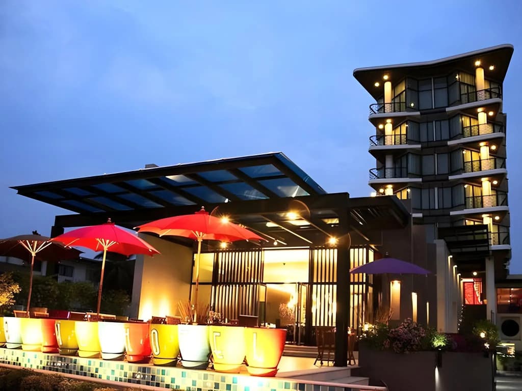 Hotel photo 12