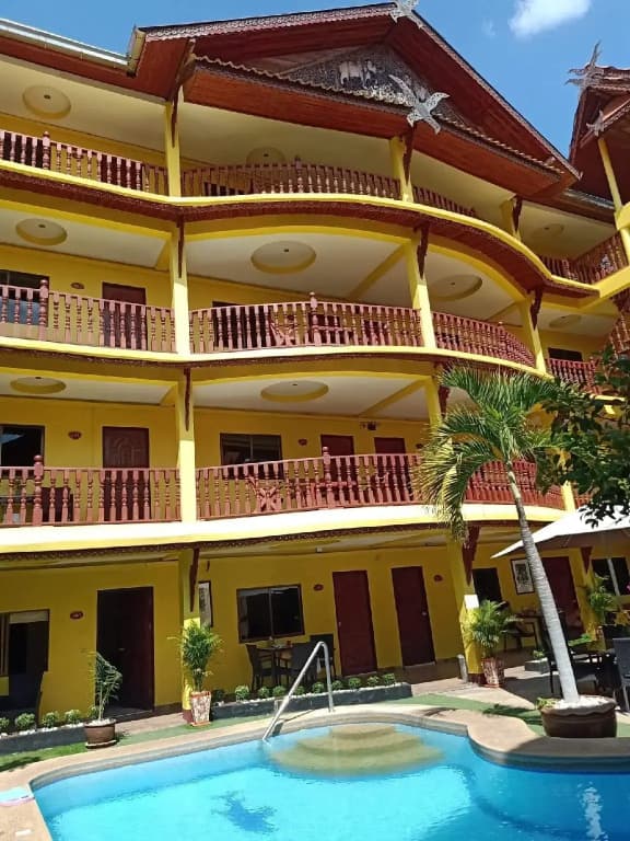 Hotel photo 1