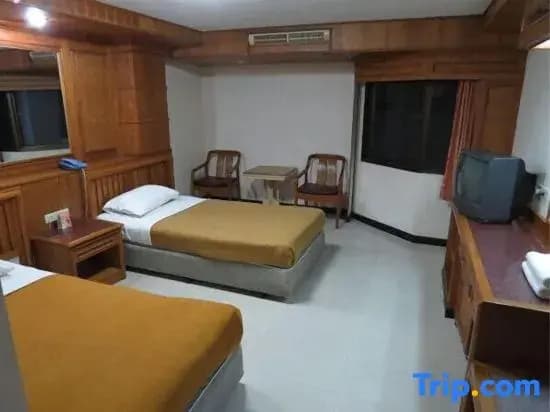 Standard Double room twin beds