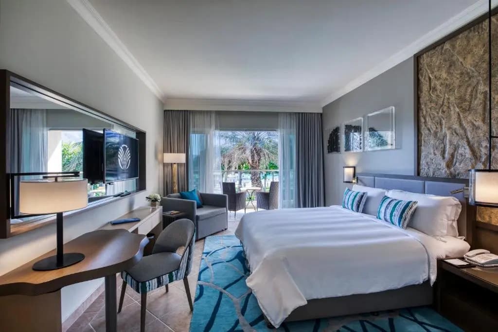 Double room with balcony full double bed