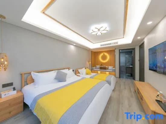 Standard Family room with balcony and with view