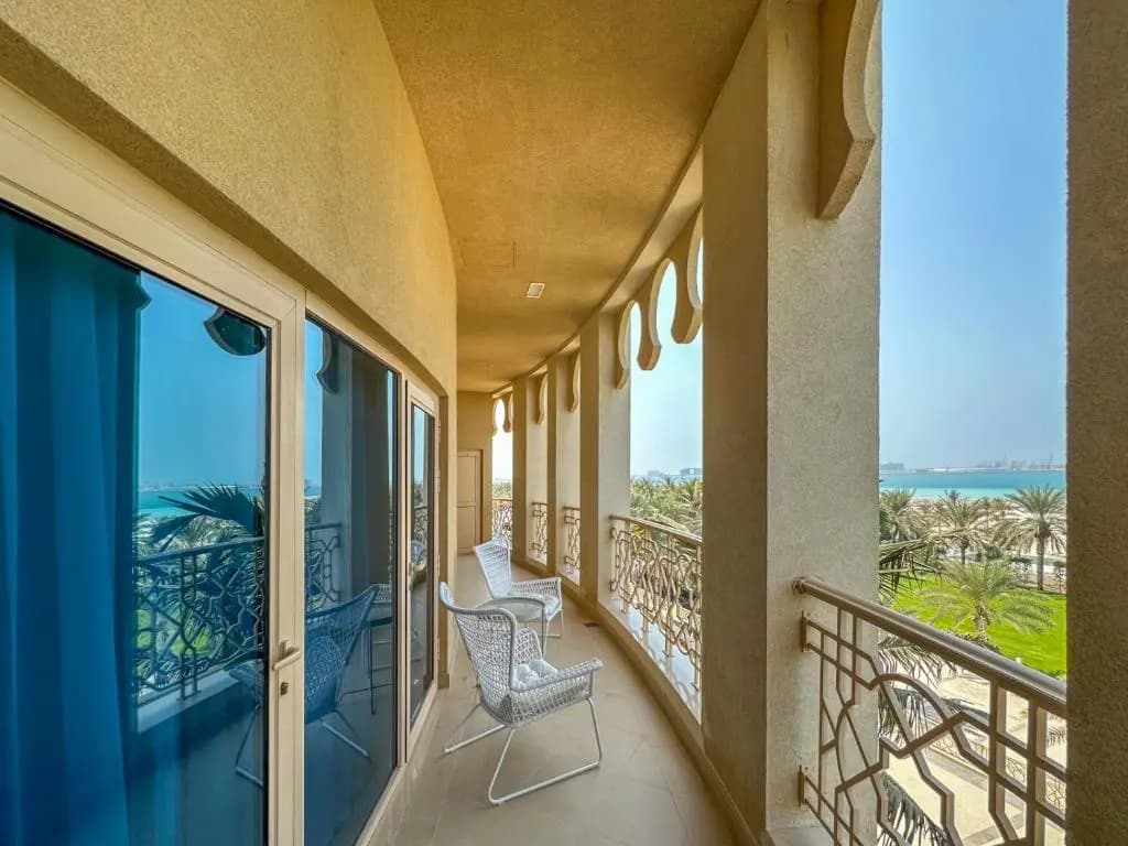 Apartment with sea view