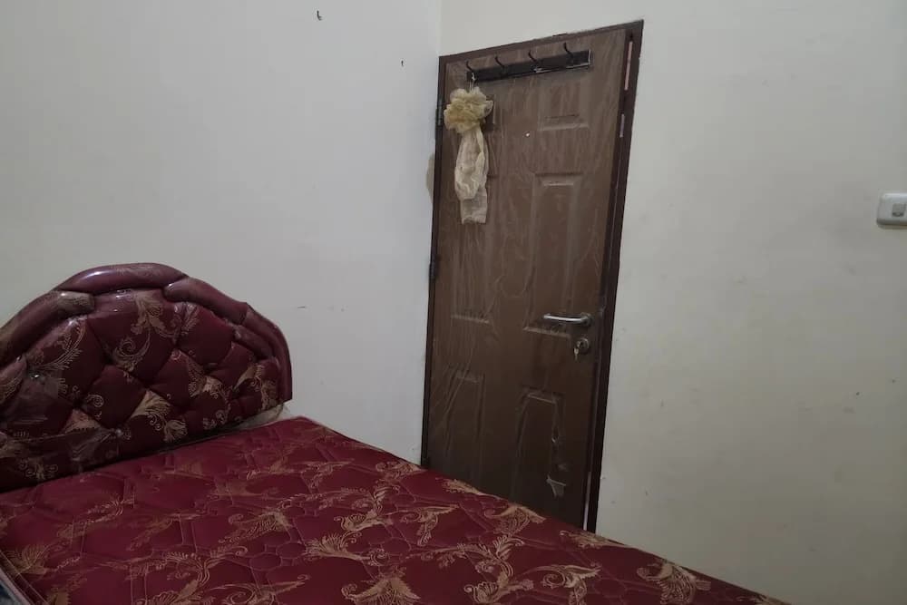 Standard Double room full double bed