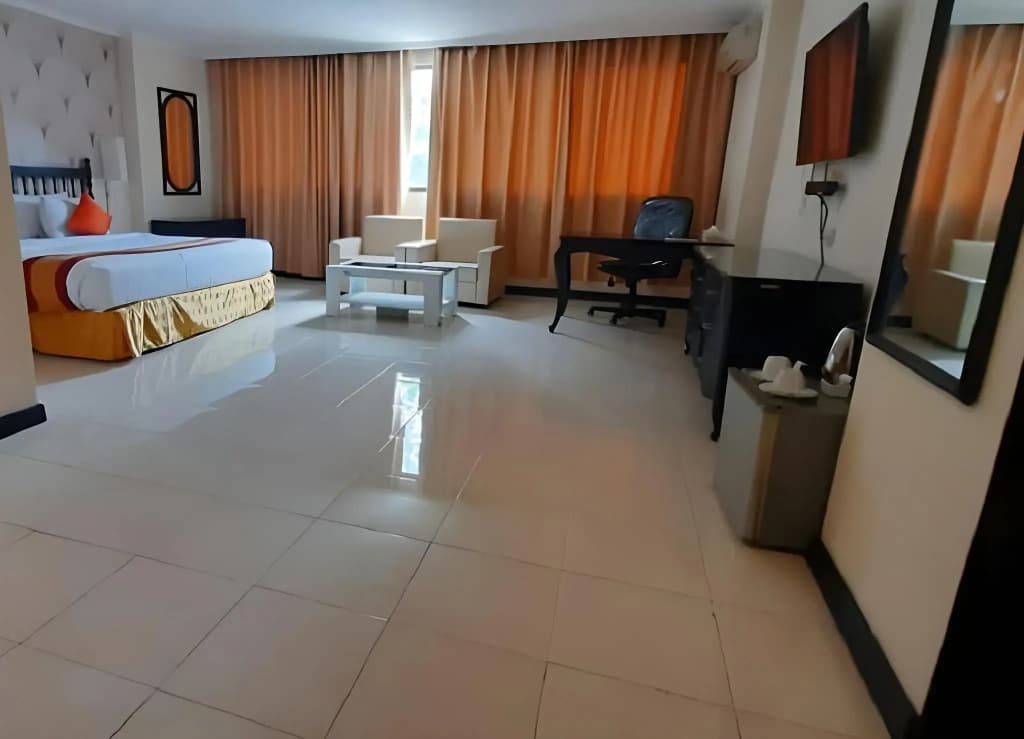 Hotel photo 5