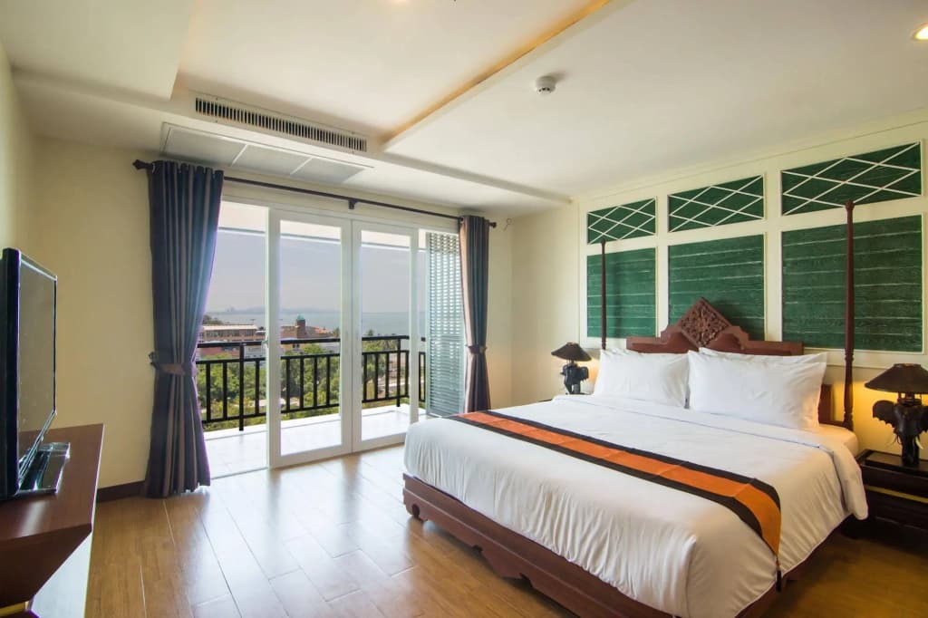 Hotel photo 11