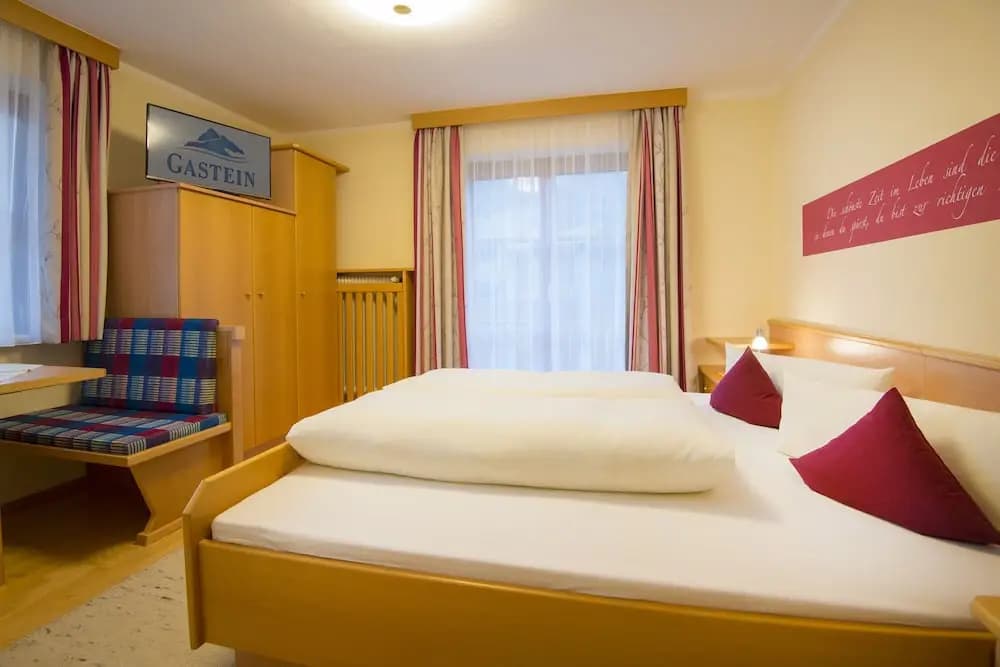 Standard Double room full double bed