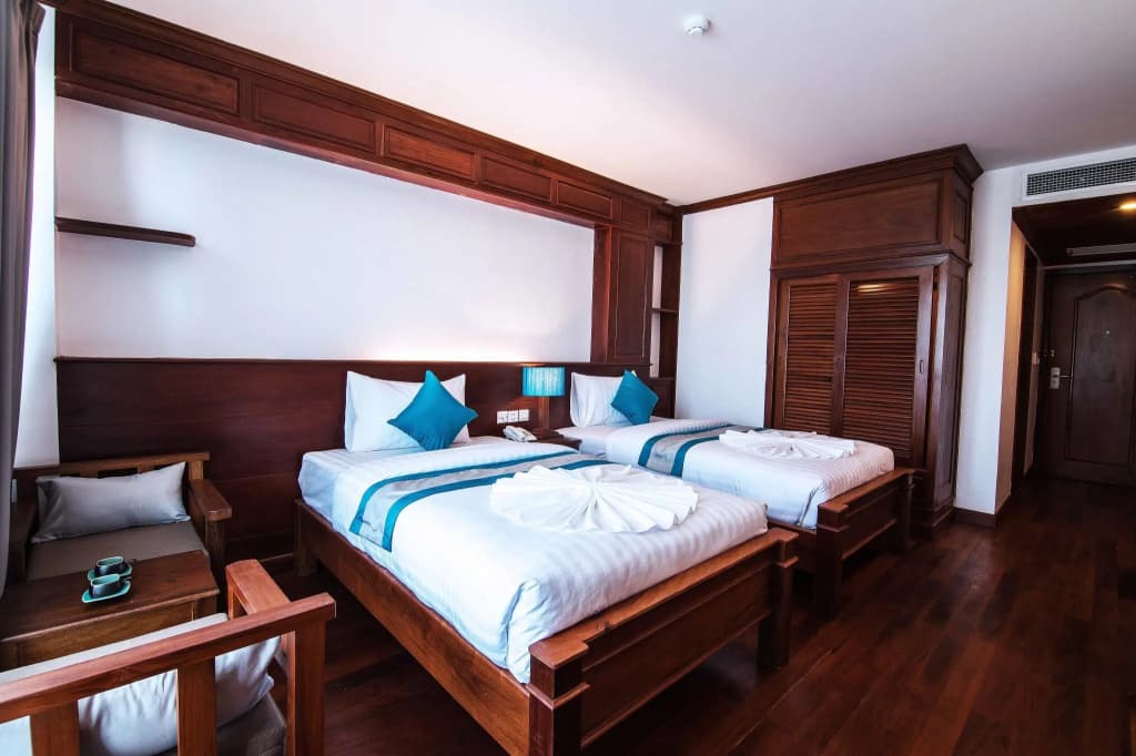 Deluxe Double room twin beds