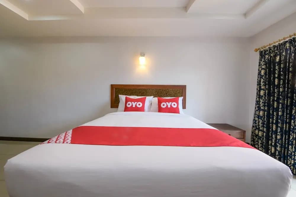Economy room