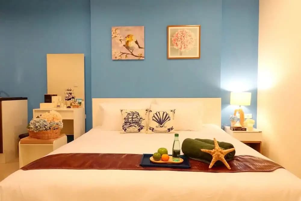 Double room full double bed