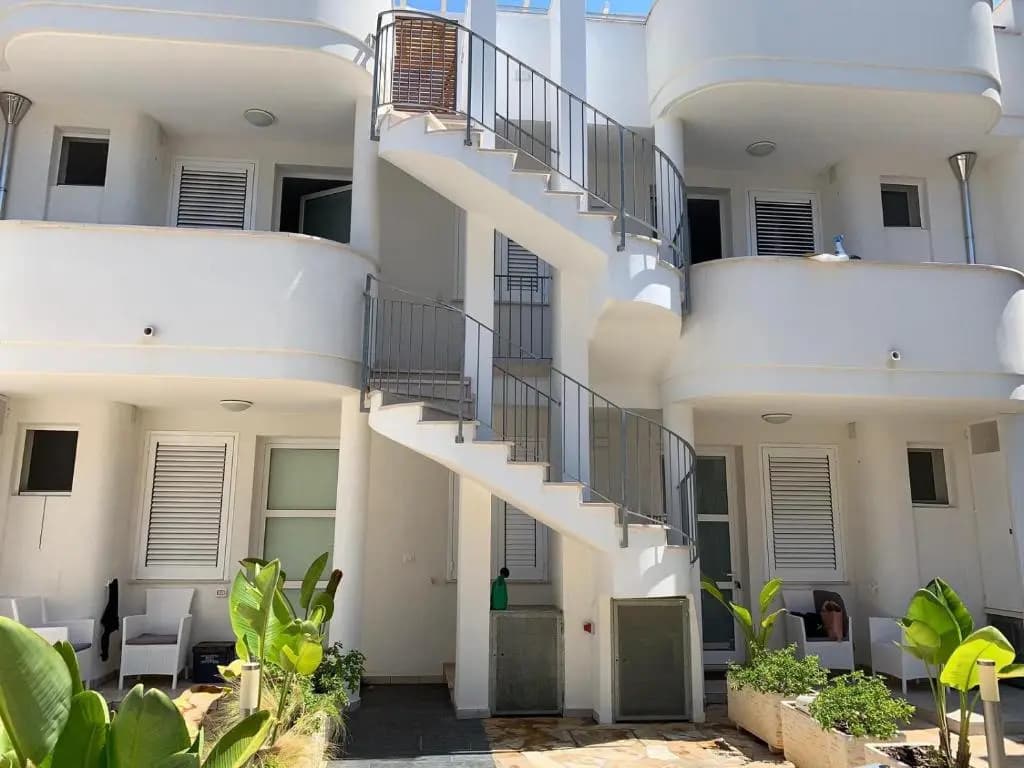 Apartment with balcony
