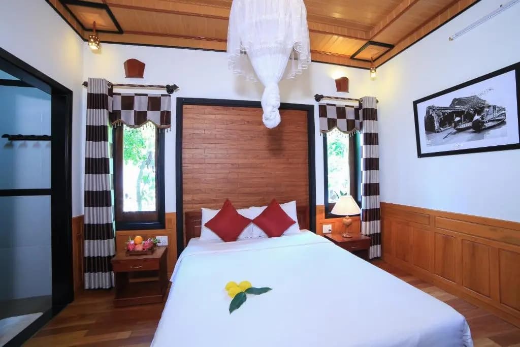 Standard Double room with garden view full double bed