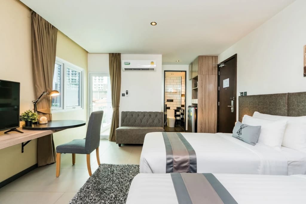 Hotel photo 12