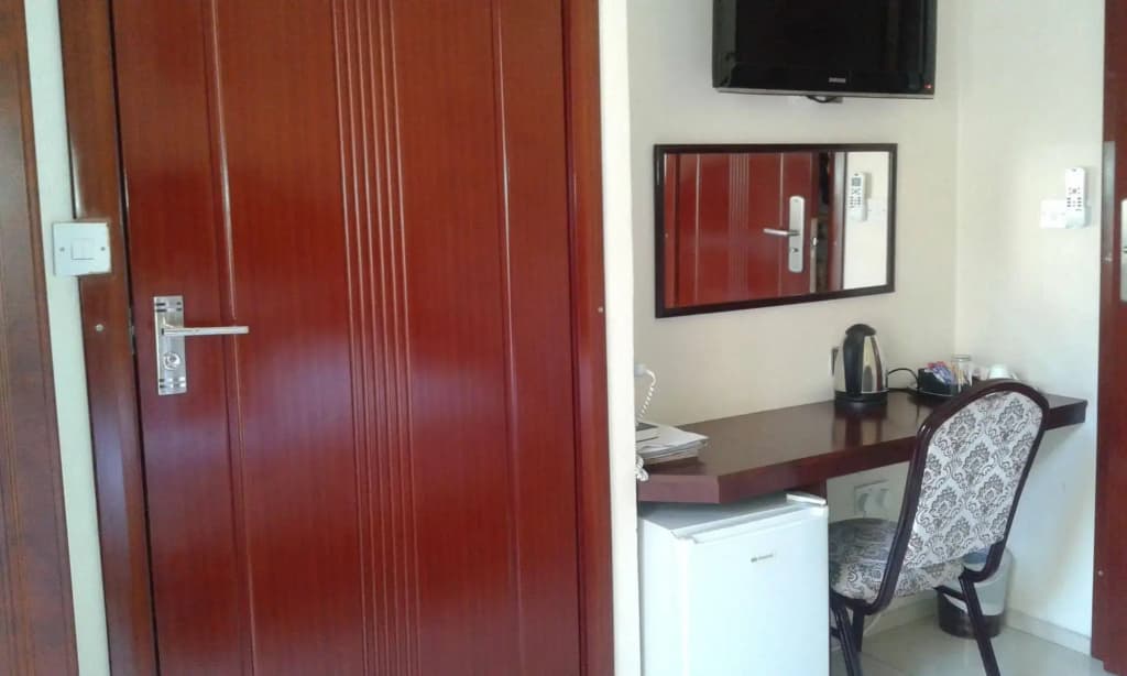Hotel photo 1