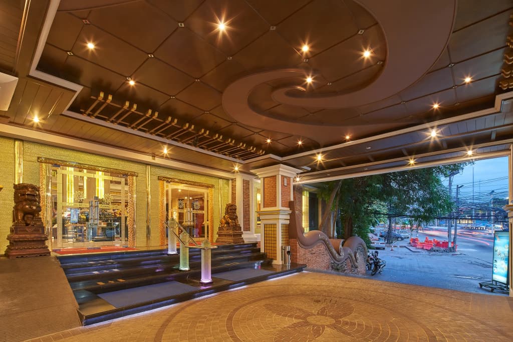 Hotel photo 1