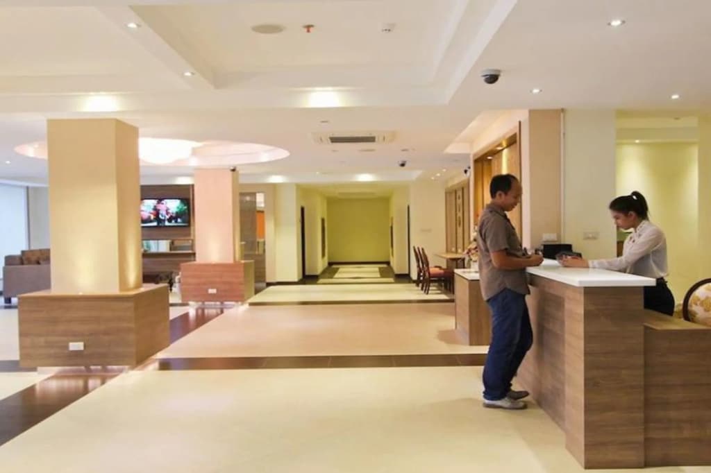 Hotel photo 12