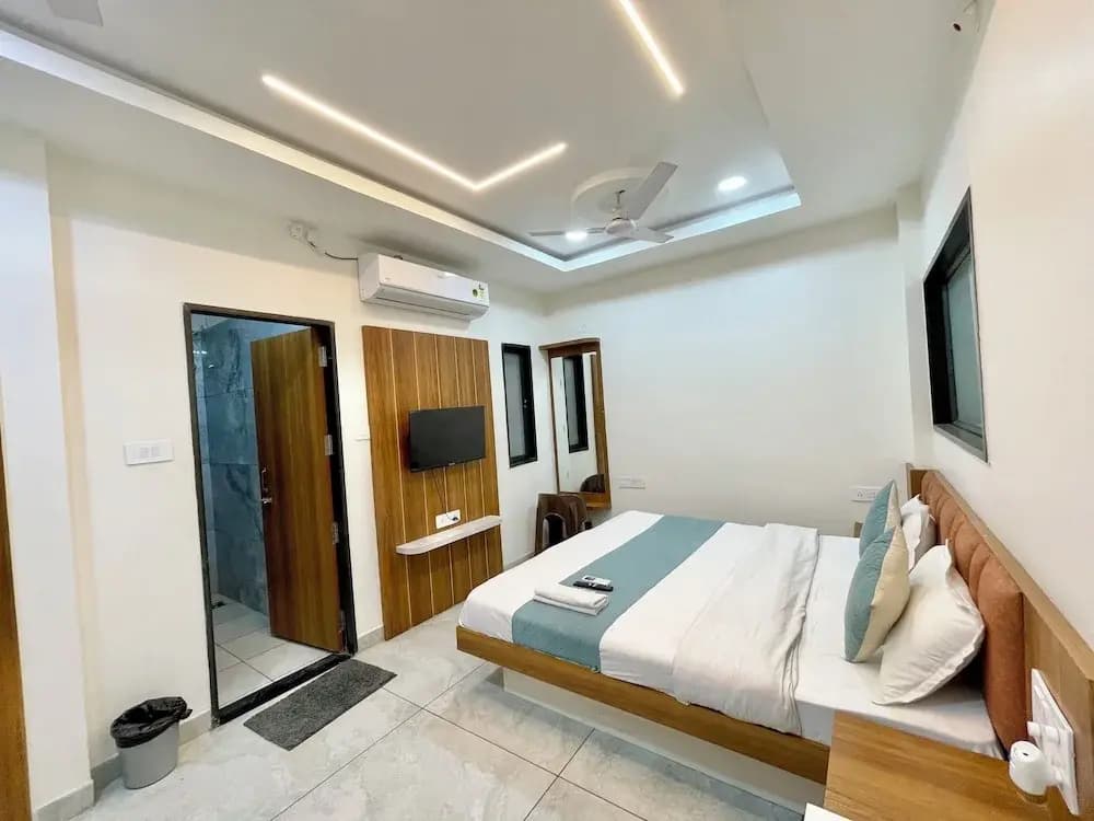 Deluxe Double room full double bed