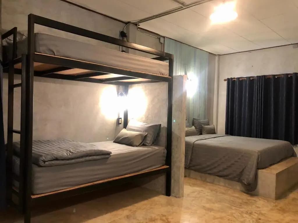 Superior Quadruple room