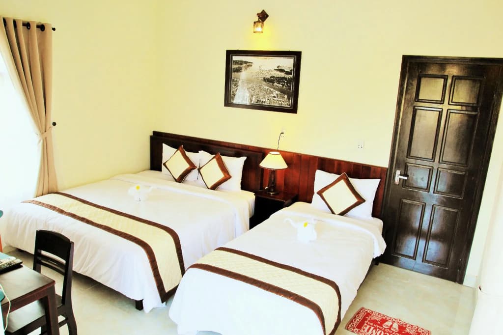 Deluxe Triple room with balcony