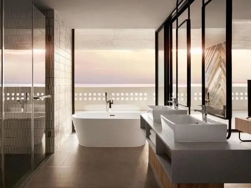 Executive Suite with balcony and with ocean view