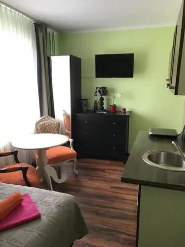 Hotel photo 1