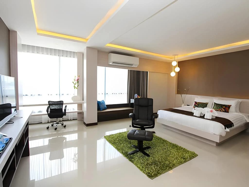 Hotel photo 16