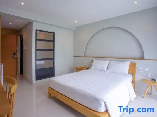 Superior room with balcony