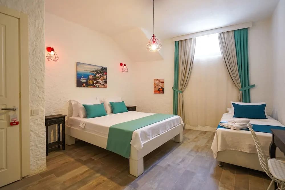 Economy room