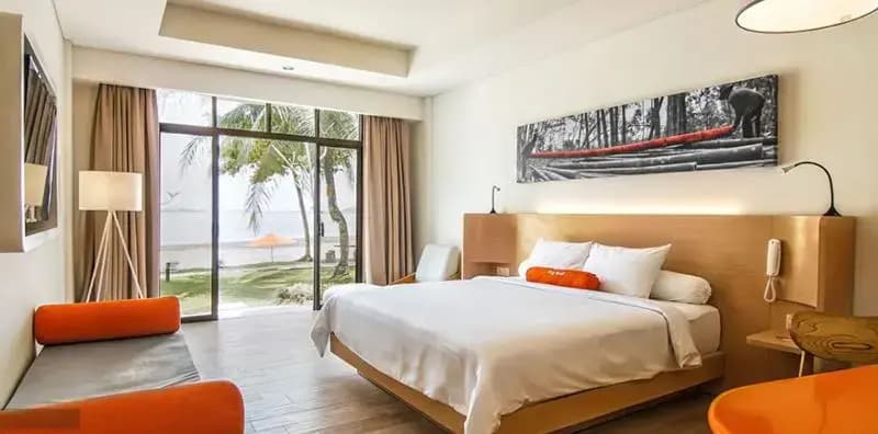 Standard Double room beachfront full double bed