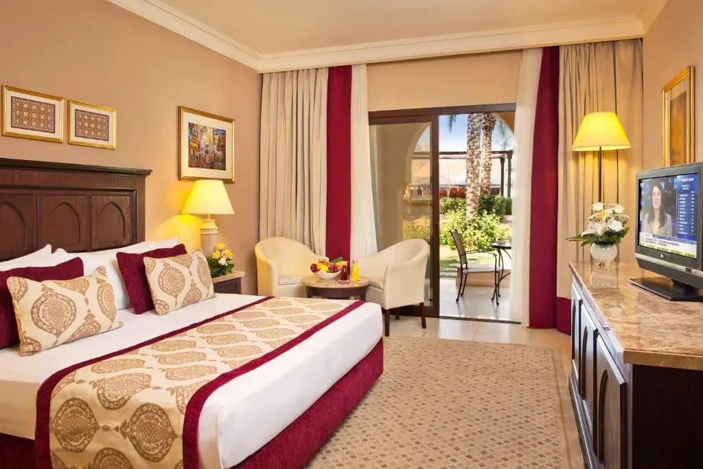 Standard Double room with garden view full double bed