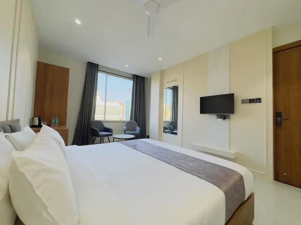 Hotel photo 12