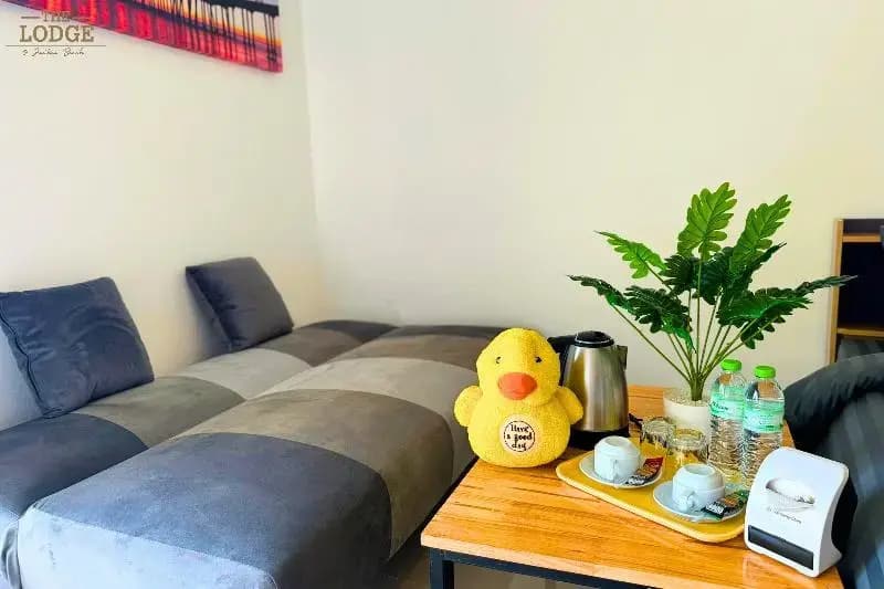 Deluxe Double room with balcony and with sea view full double bed