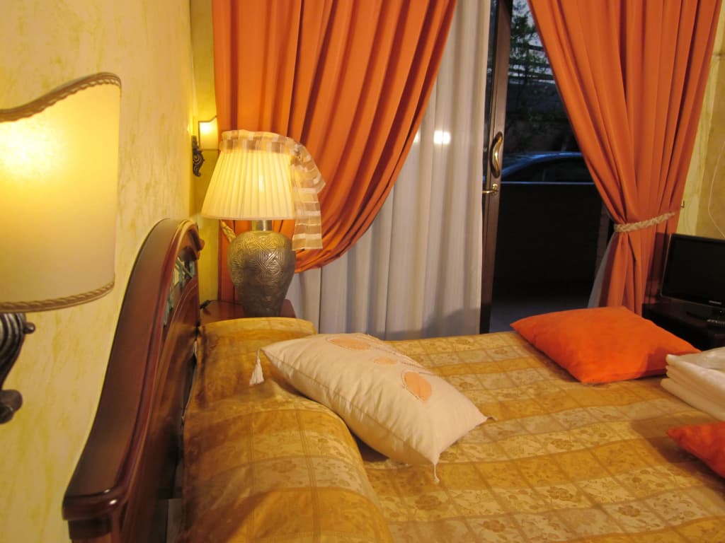 Standard Double room full double bed