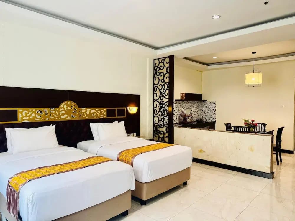 Deluxe Double Studio twin beds