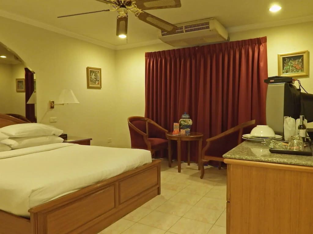 Hotel photo 6