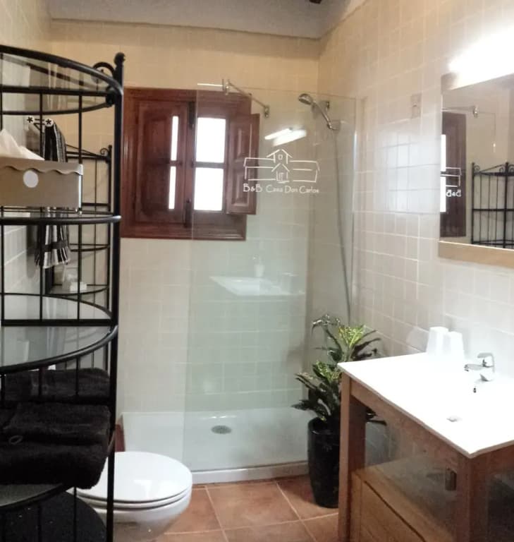 Comfort room