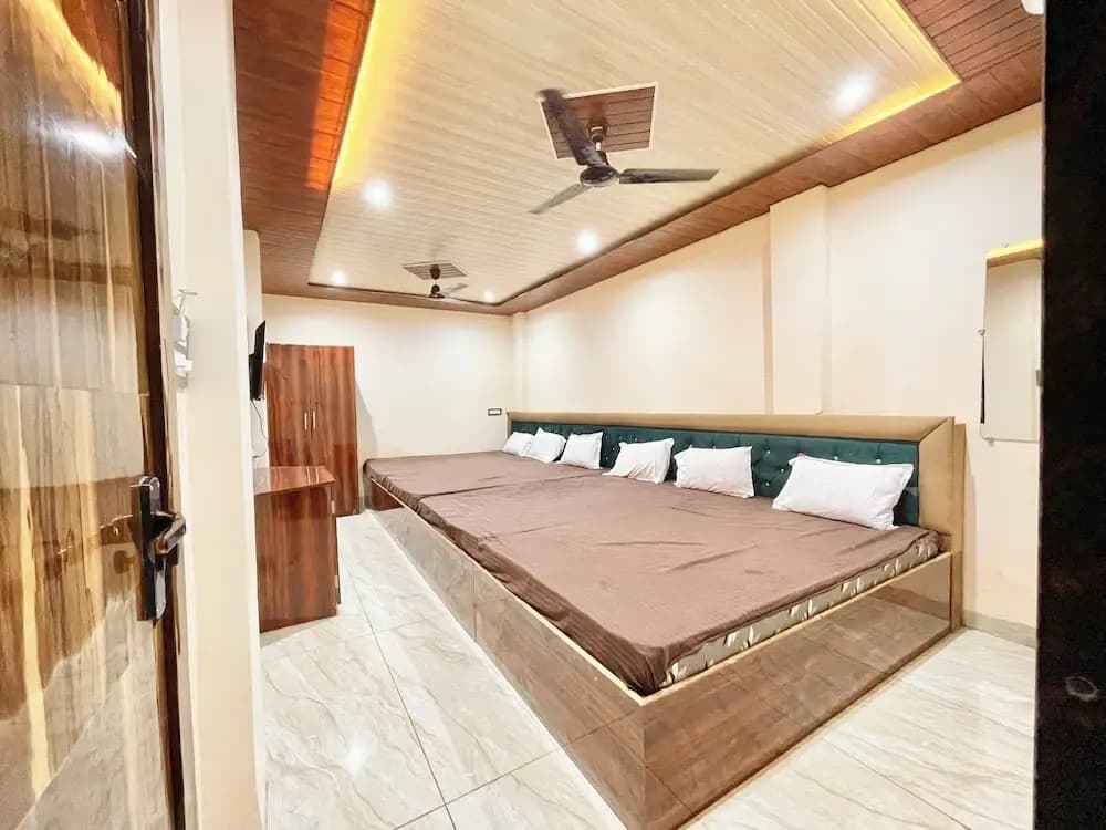 Superior Quadruple room