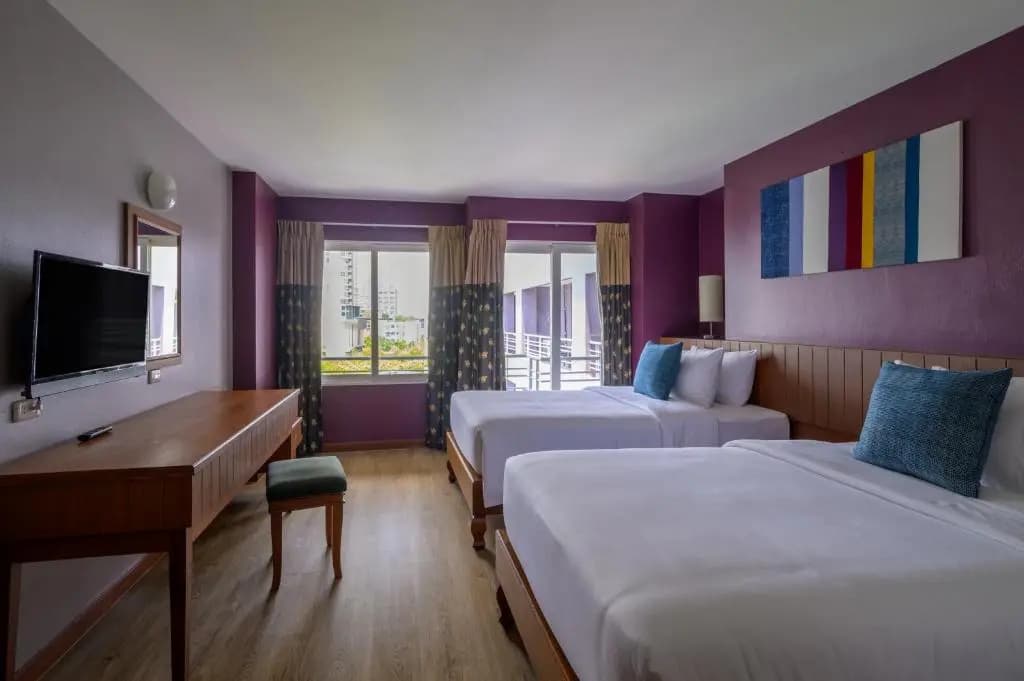 Deluxe Double room twin beds