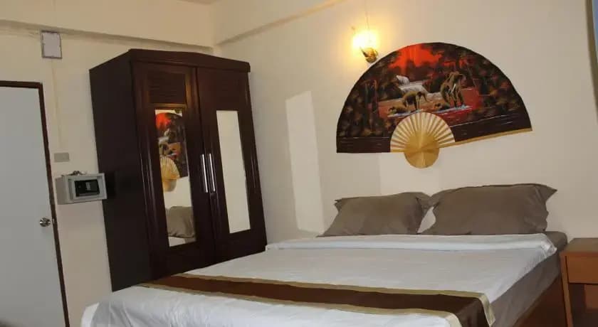 Hotel photo 8