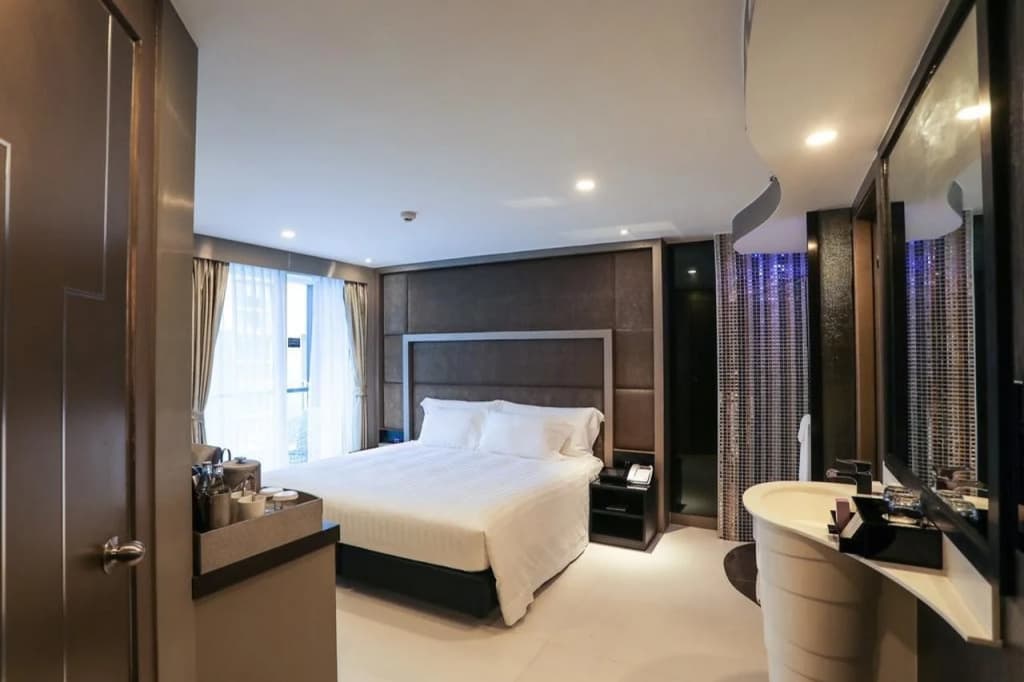 Hotel photo 12