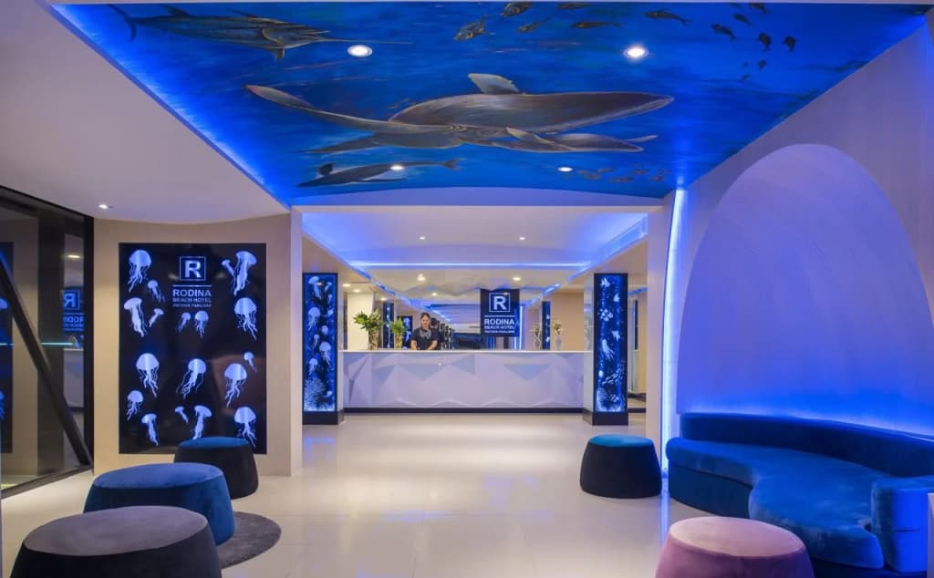 Hotel photo 1