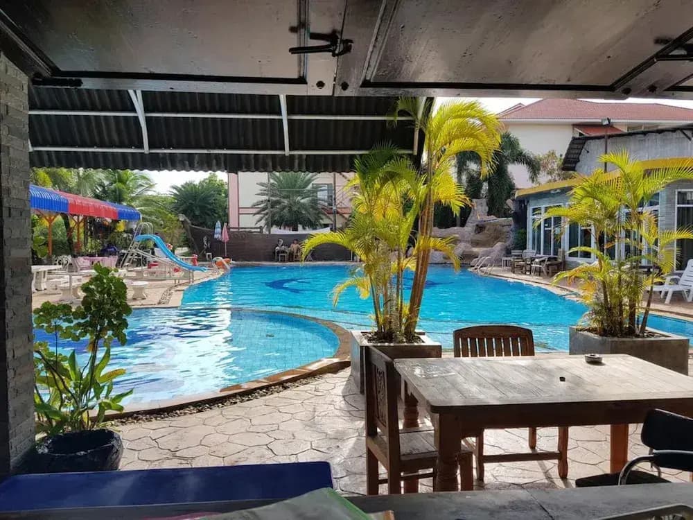 Hotel photo 11