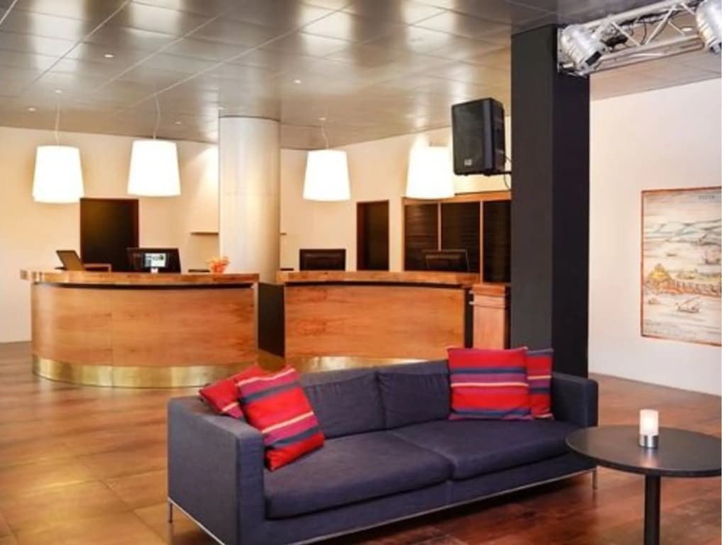 Hotel photo 1