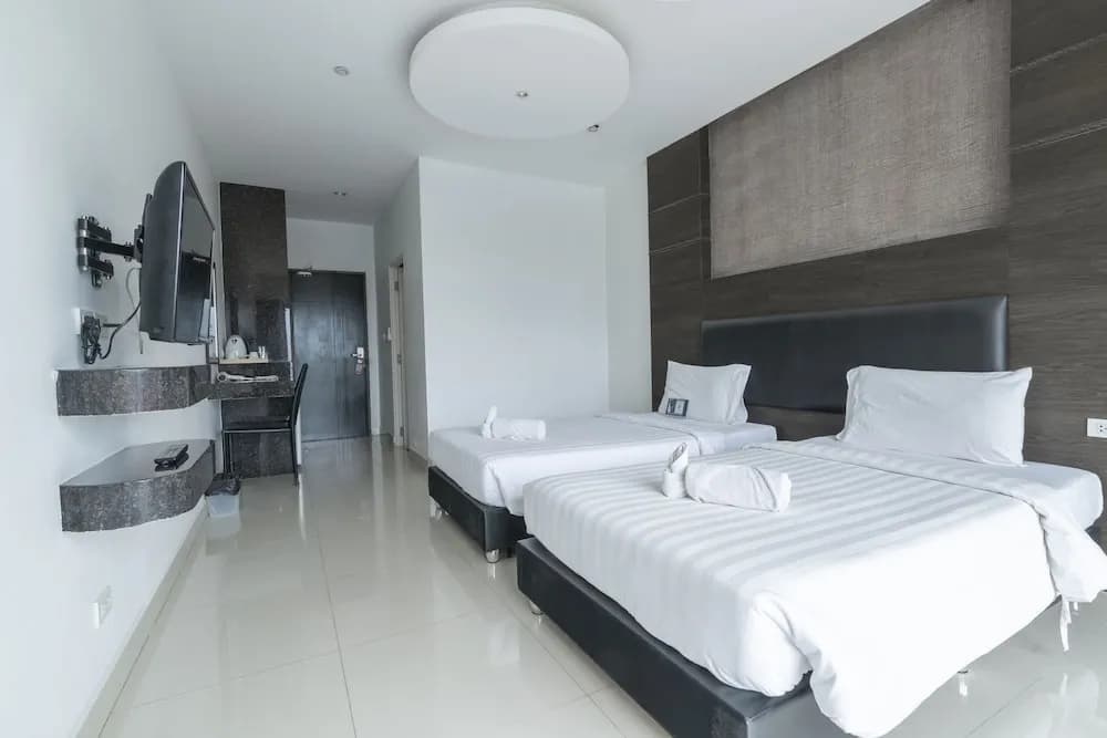 Superior Double room with balcony twin beds