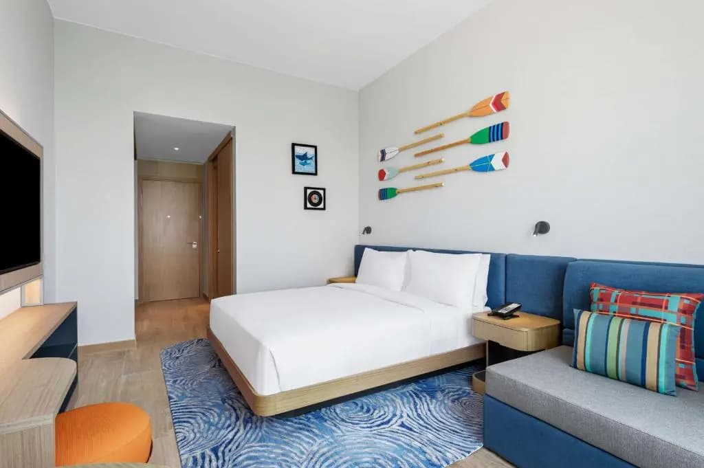 Double room with sea view full double bed