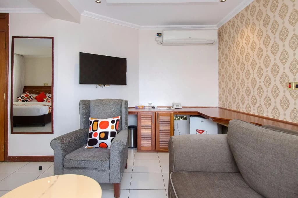 Hotel photo 12