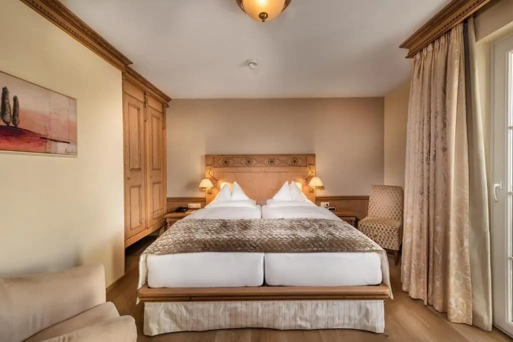 Superior room