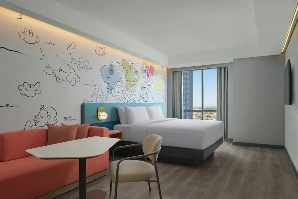 Double Suite full double bed
