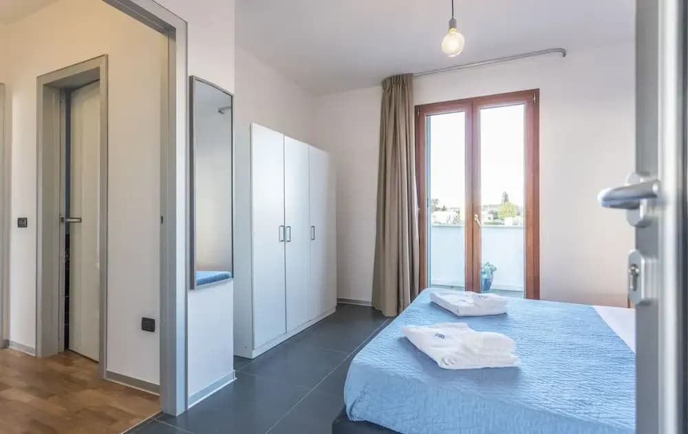 2 Bedrooms Apartment with balcony