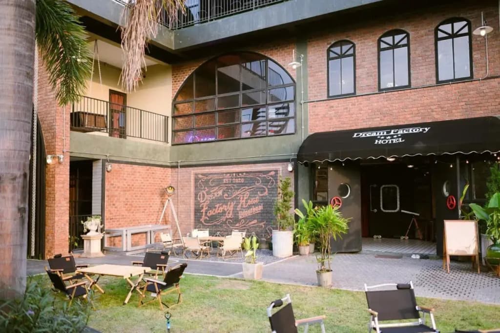 Hotel photo 1