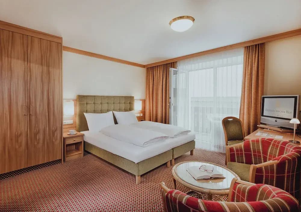 Economy room